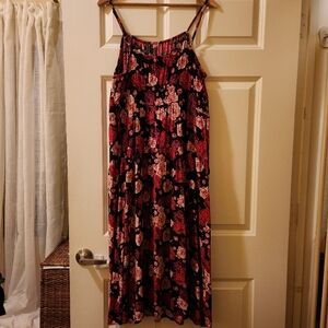 Old Navy red floral spaghetti strap maxi (XL)